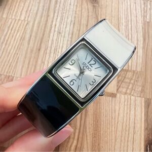 Studio time Mod color block ladies hinged bangle bracelet watch NEW BATTERY
